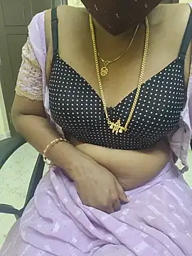 Snapshot of lolida69thamil chatting on 06-24-26, 05:50 lolida69thamil online show from 06-24-26, 05:50