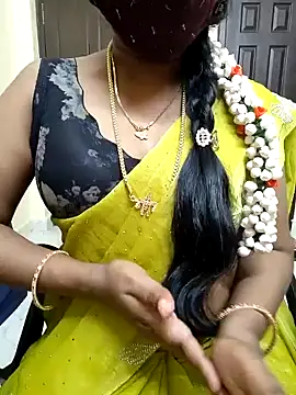 Snapshot of lolida69thamil chatting on 08-03-26, 02:21 lolida69thamil online show from 08-03-26, 02:21