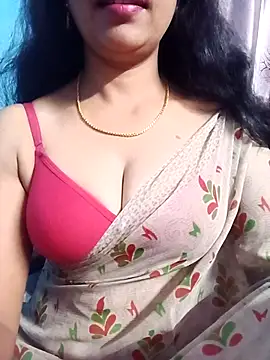 Snapshot of hotsana79 chatting on 09-16-25, 04:35 hotsana79 online show from 09-16-25, 04:35