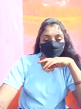 Snapshot of hotsana79 chatting on 09-23-25, 04:32 hotsana79 online show from 09-23-25, 04:32