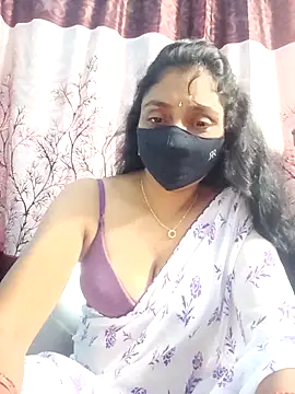 Snapshot of hotsana79 chatting on 09-25-25, 07:01 hotsana79 online show from 09-25-25, 07:01