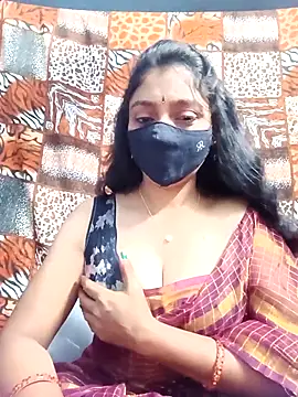 Snapshot of hotsana79 chatting on 10-03-25, 12:07 hotsana79 online show from 10-03-25, 12:07