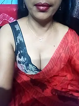 Snapshot of hotsana79 chatting on 10-28-25, 06:50 hotsana79 online show from 10-28-25, 06:50