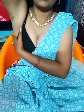 Snapshot of hotsana79 chatting on 11-07-25, 07:30 hotsana79 online show from 11-07-25, 07:30