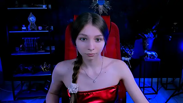 Snapshot of JulieDaniel chatting on 09-16-25, 01:34 JulieDaniel online show from 09-16-25, 01:34