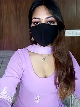 Snapshot of Hot_malika19 chatting on 08-09-26, 05:56 Hot malika19 online show from 08-09-26, 05:56