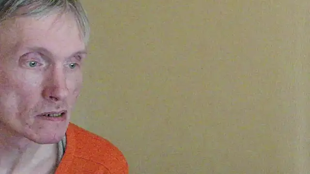 Snapshot of k74robert chatting on 02-07-26, 09:35 k74robert online show from 02-07-26, 09:35