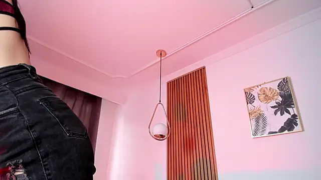 NicolWhite online show from 10-17-25, 11:46