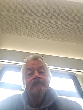 Fonse1860 online show from 04-15-26, 08:32