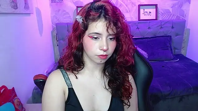 Lily tk online show from 09-20-25, 03:29