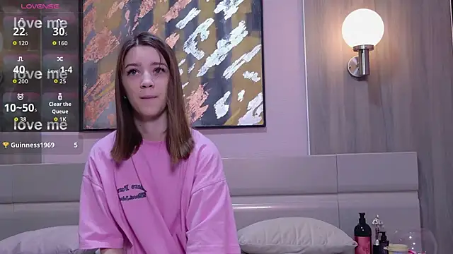 Snapshot of Alison_kisss chatting on 09-25-25, 10:52 Alison kisss online show from 09-25-25, 10:52