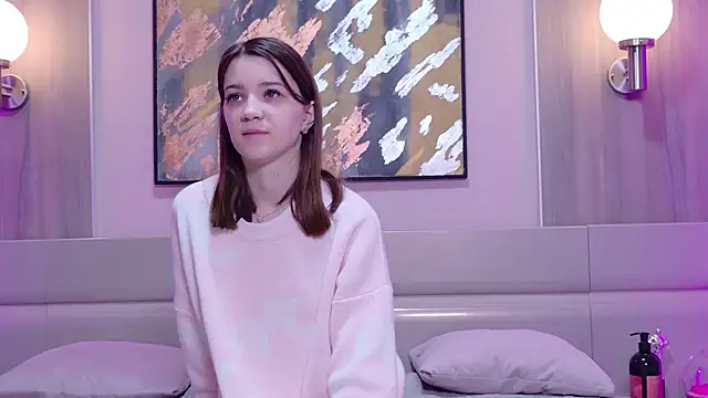 Snapshot of Alison_kisss chatting on 09-30-25, 11:04 Alison kisss online show from 09-30-25, 11:04