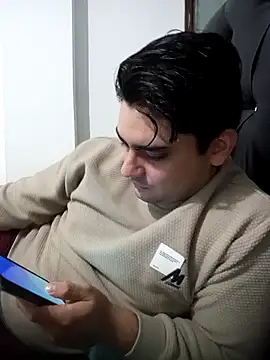 fromero27 online show from 01-11-26, 03:33