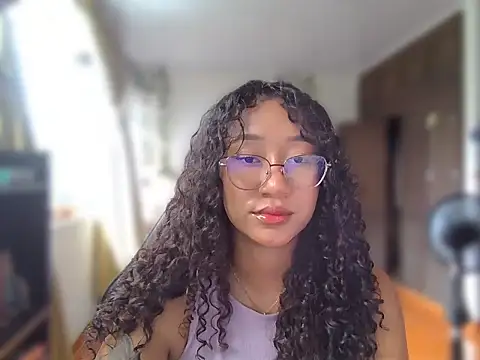 Snapshot of clitia_xx chatting on 06-15-26, 08:22 clitia xx online show from 06-15-26, 08:22