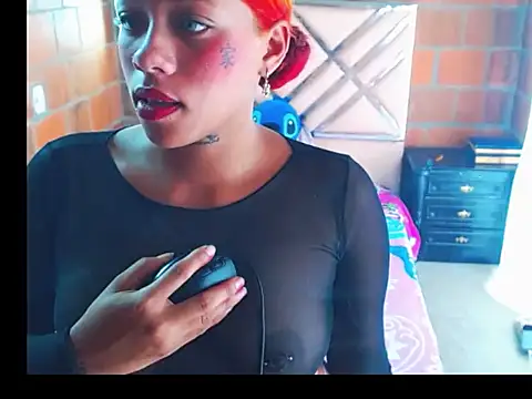 Snapshot of brytany_squirrt chatting on 10-03-25, 02:14 brytany squirrt online show from 10-03-25, 02:14