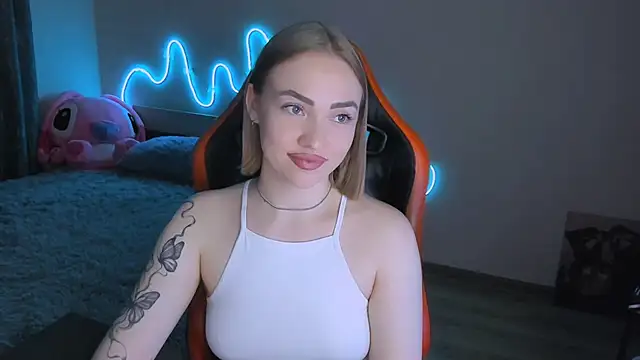 LaraKrein lk online show from 04-04-26, 05:43