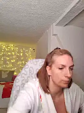 SexyJulia21 online show from 12-12-24, 03:27