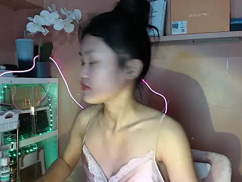 skinny gracie online show from 10-23-25, 09:46