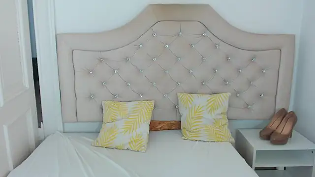 NatalieSensual online show from 04-20-26, 10:07