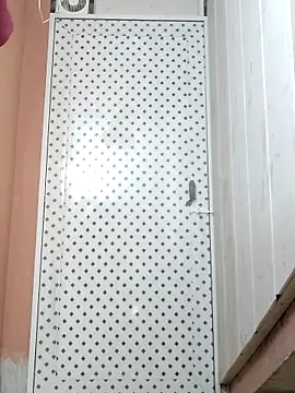 Snapshot of Hot-rima chatting on 11-06-25, 02:56 Hot-rima online show from 11-06-25, 02:56