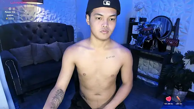 Snapshot of asianhugescott chatting on 02-20-26, 06:48 asianhugescott online show from 02-20-26, 06:48