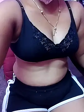 Snapshot of Tamil_Amul chatting on 10-28-25, 02:20 Tamil Amul online show from 10-28-25, 02:20