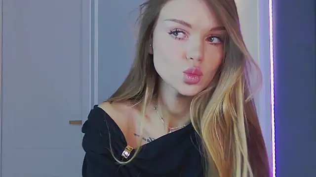 MarilynNova online show from 01-16-26, 04:38