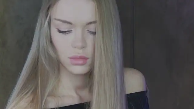 Snapshot of MarilynNova chatting on 07-26-26, 05:59 MarilynNova online show from 07-26-26, 05:59
