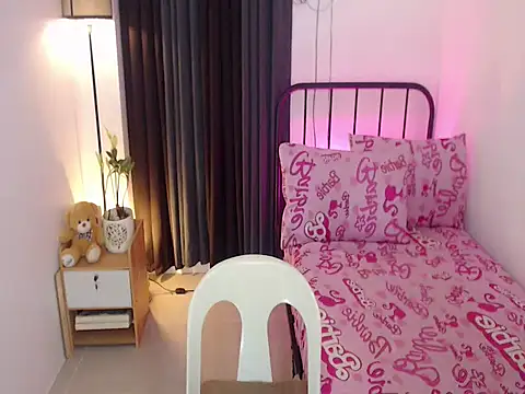 YoungFreshMaria69 online show from 06-10-26, 11:20