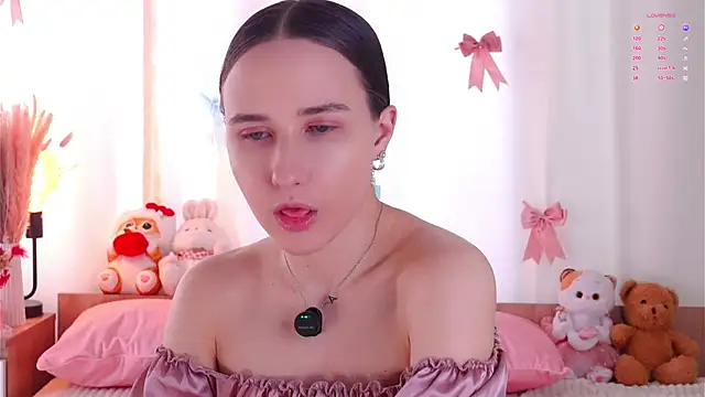 MaudAle online show from 04-08-26, 01:05