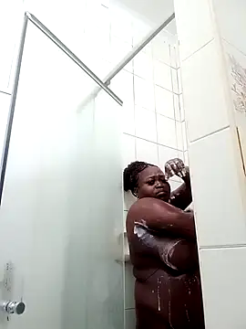 AmazingDarkDoll online show from 04-04-26, 07:11