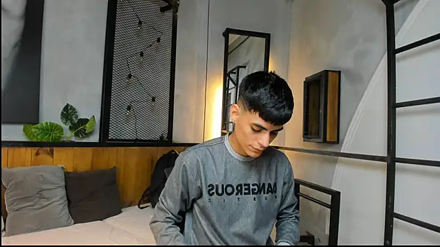 Dani mc1 online show from 09-29-25, 11:26