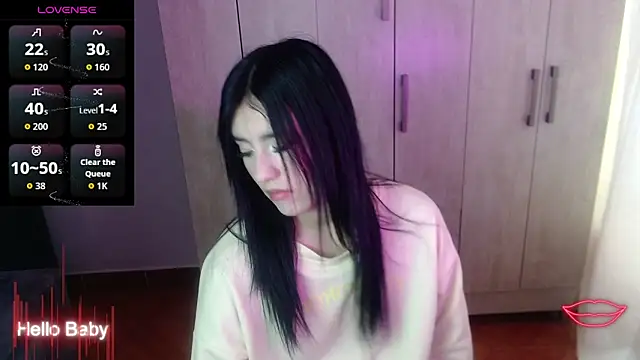 Velvet 28 online show from 10-28-25, 12:52