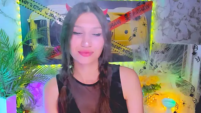 Mollyinyourmind online show from 10-27-25, 07:18