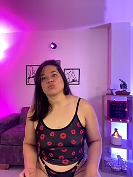 leiablack online show from 10-31-25, 12:06