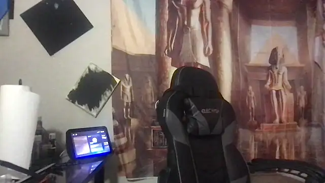 Snapshot of Triggerhappycj100 chatting on 05-02-26, 08:47 Triggerhappycj100 online show from 05-02-26, 08:47