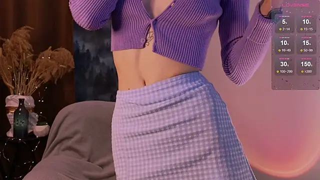 Snapshot of WendyGilber chatting on 11-16-25, 09:59 WendyGilber online show from 11-16-25, 09:59