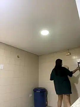 Valleriie  online show from 09-26-25, 01:26