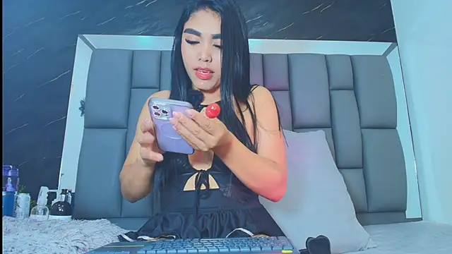 Roxana gomez online show from 02-01-26, 04:44