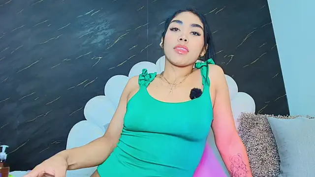 Roxana gomez online show from 05-12-26, 03:14