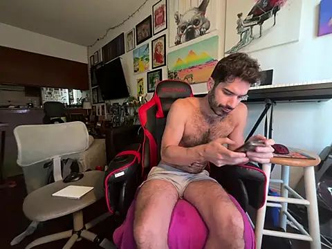 Pupscritch online show from 05-22-26, 06:24