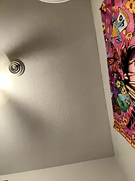 Capwildd 124 online show from 10-07-25, 12:02