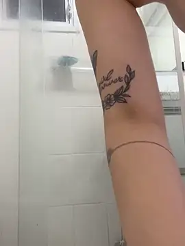 yumi-hot online show from 03-27-26, 01:44