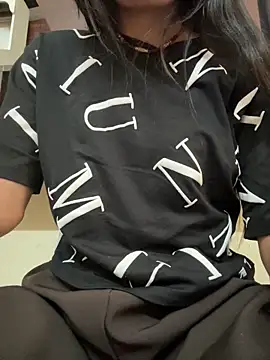 modelnishu online show from 04-03-26, 02:09