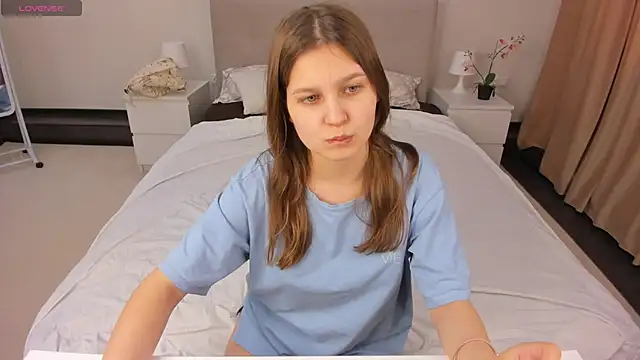 Elle Ellise online show from 05-21-26, 07:37