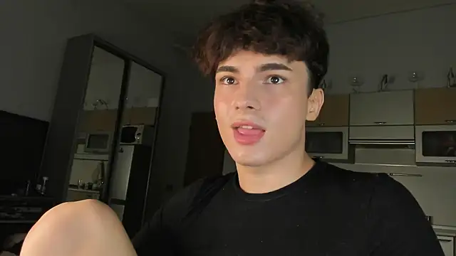 Snapshot of mystic_evan chatting on 10-07-25, 08:17 mystic evan online show from 10-07-25, 08:17