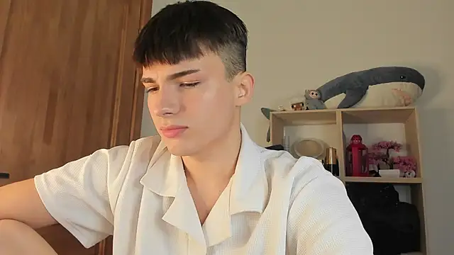 mystic evan online show from 11-18-25, 09:36