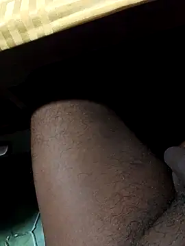 Snapshot of Pogga666 chatting on 10-05-25, 09:24 Pogga666 online show from 10-05-25, 09:24