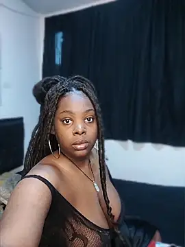 Snapshot of Bonnie_ada12 chatting on 02-18-26, 12:23 Bonnie ada12 online show from 02-18-26, 12:23