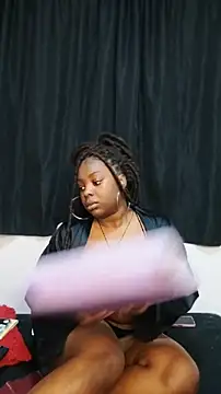 Snapshot of Bonnie_ada12 chatting on 02-24-26, 08:29 Bonnie ada12 online show from 02-24-26, 08:29